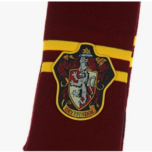 🆕 Harry Potter Gryffindor Patch Knit Scarf, Muticolor, One Size, Muticolor - Picture 4 of 10